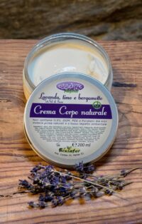 Body cream of lavender, thyme and bergamot