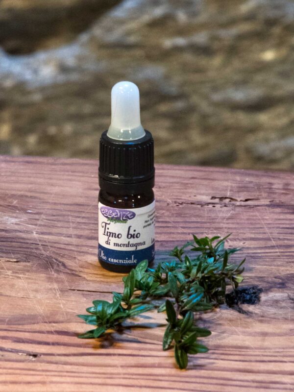 Essential oil of  the pure mountain thyme